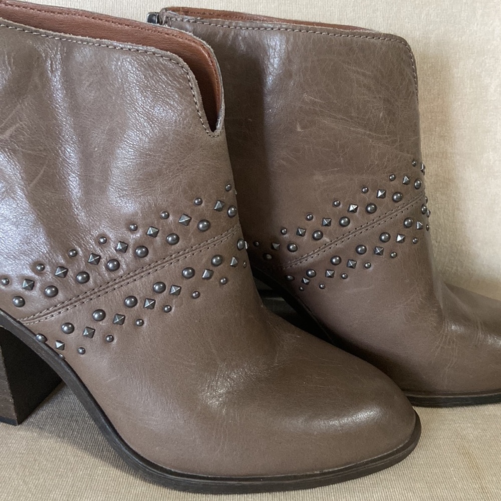 Lucky Brand Embellished Boots, Cuff/Ankle, Size 8.5, Gently Worn, 3.5” Heels! 🍀